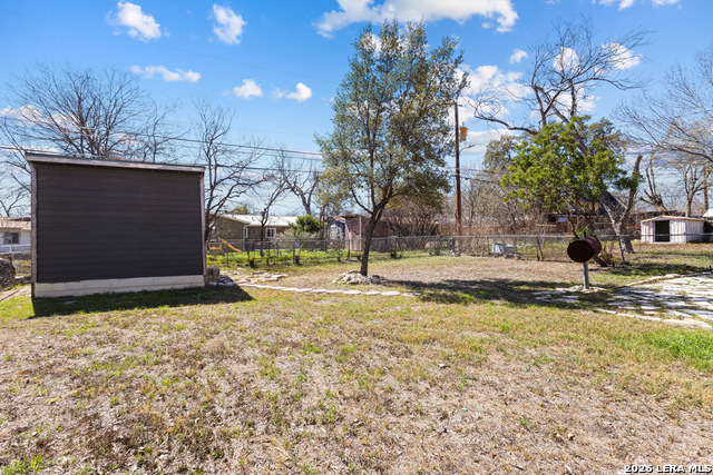 Image 23 of 25 For 210 Dryden  