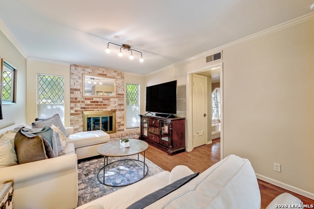 Image 7 of 24 For 13003 Chateau Forest