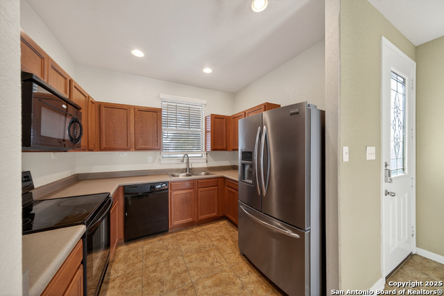 Image 9 of 31 For 6037 Scenic Links