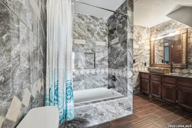 Image 37 of 47 For 5608 Curran  