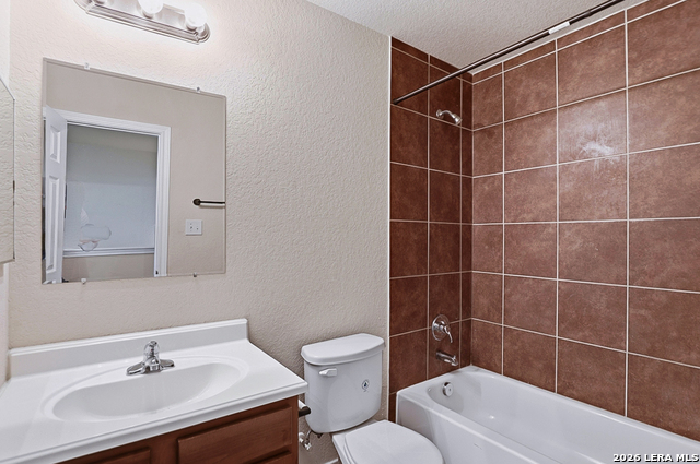 Image 22 of 25 For 16821 Showdown  3