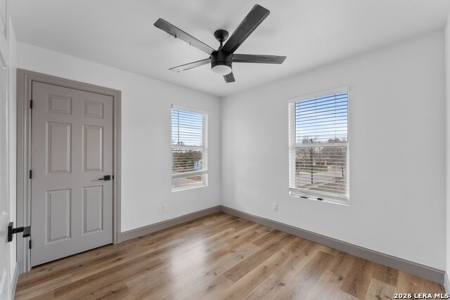 Image 11 of 26 For 903-907 Dawson