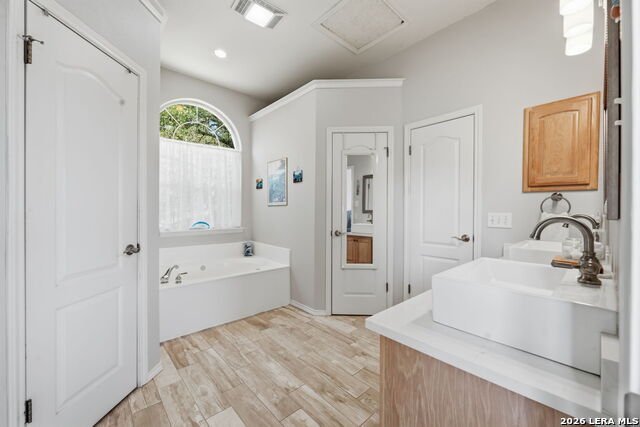 Image 16 of 37 For 1122 Highland Terrace