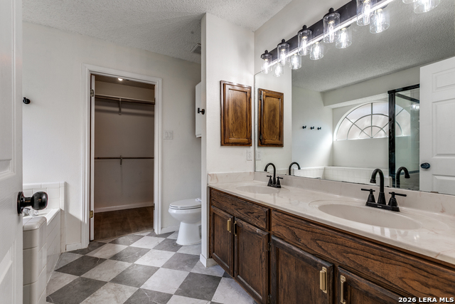 Image 16 of 25 For 5602 Timber Trace