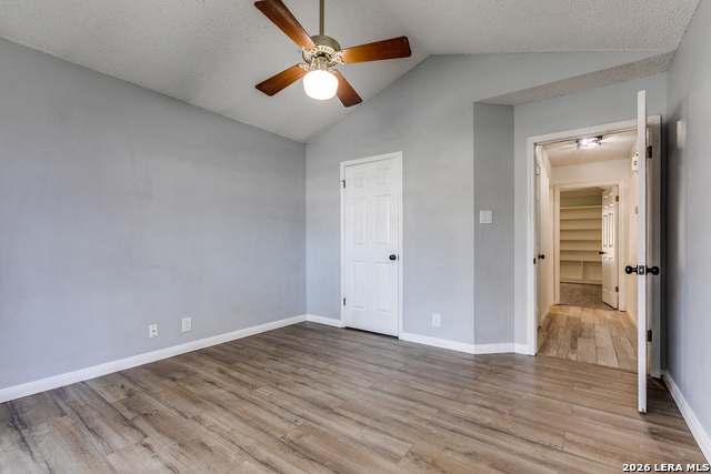 Image 19 of 25 For 5602 Timber Trace