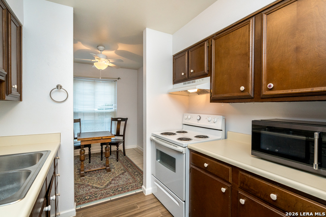 Image 17 of 40 For 8702 Village  106