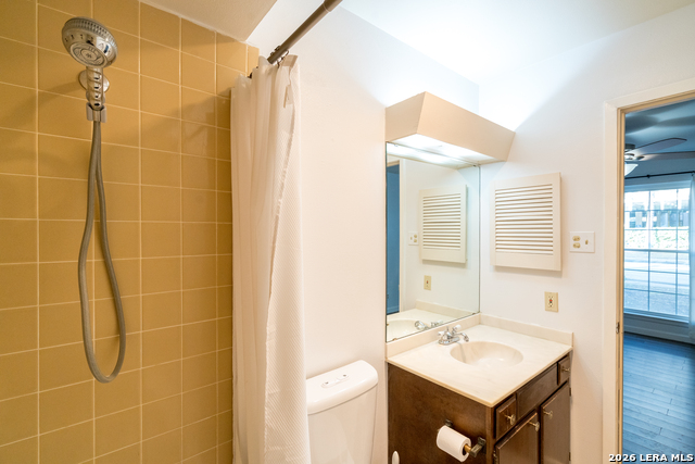 Image 32 of 40 For 8702 Village  106