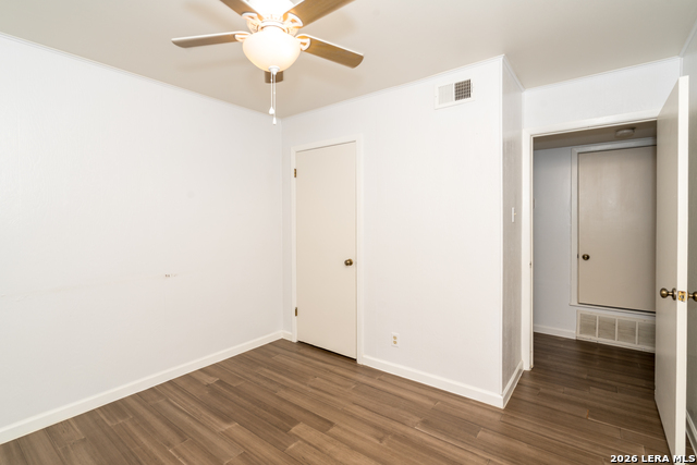 Image 34 of 40 For 8702 Village  106