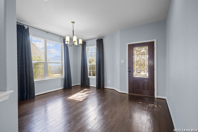 Listing photo id 3 for 245 Razzmatazz Trail