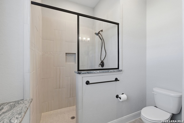 Image 31 of 53 For 136 Vista View Pl