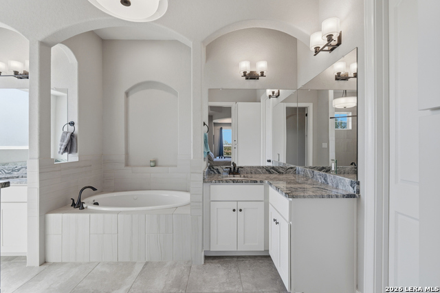 Image 36 of 53 For 136 Vista View Pl