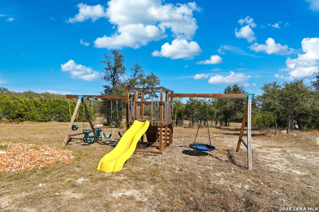 Image 41 of 53 For 136 Vista View Pl