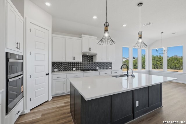 Image 2 of 21 For 1578 Lone Grapevine