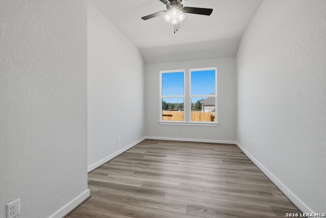 Image 8 of 21 For 1578 Lone Grapevine