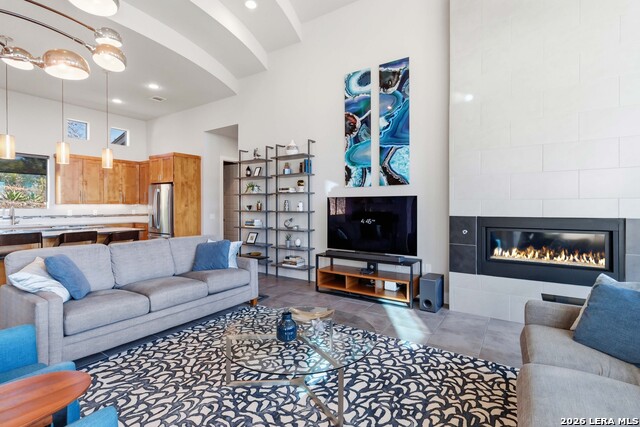 Image 10 of 54 For 9802 Autumn Canyon