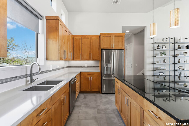 Image 18 of 54 For 9802 Autumn Canyon