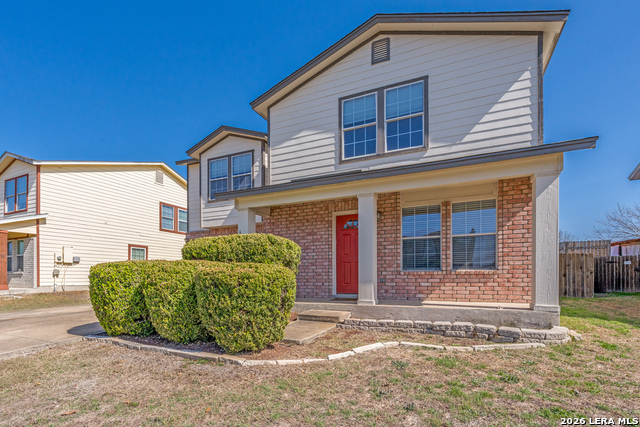 Image 3 of 25 For 640 Nw Crossing