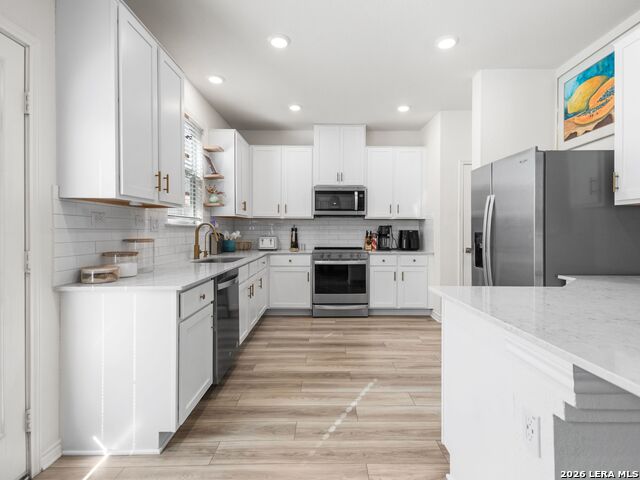 Image 15 of 30 For 14839 Vance Jackson #303  Unit 303