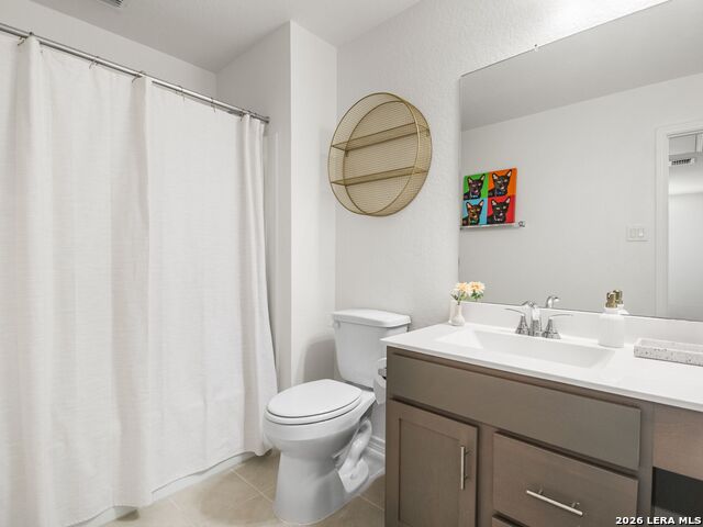 Image 28 of 30 For 14839 Vance Jackson #303  Unit 303