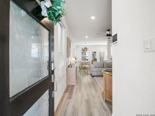 Image 4 of 30 For 14839 Vance Jackson #303  Unit 303