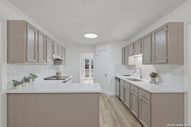 Image 11 of 32 For 10423 Rock Cove