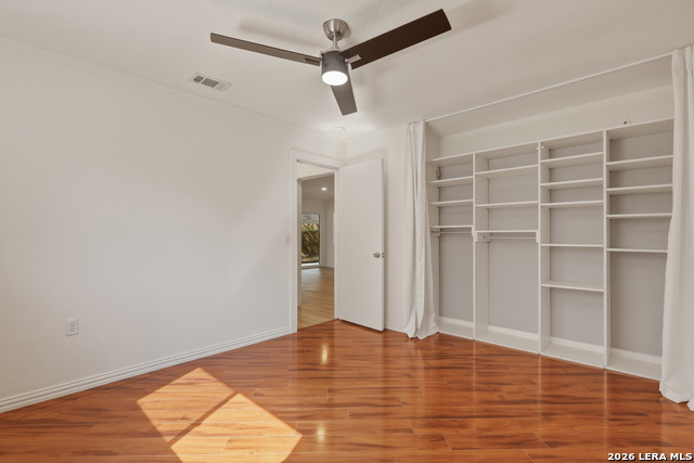 Image 23 of 32 For 10423 Rock Cove