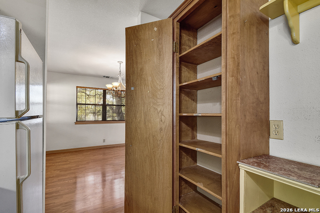 Image 13 of 31 For 1009 Tanglewood