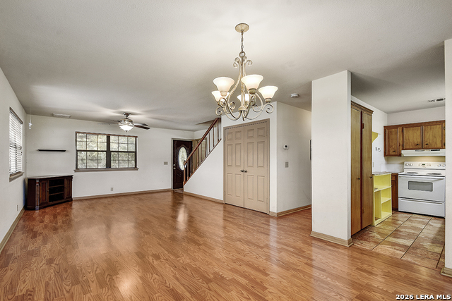 Image 9 of 31 For 1009 Tanglewood