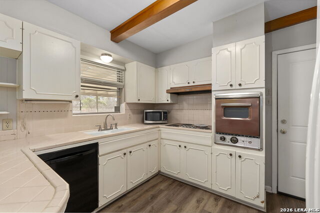 Image 15 of 36 For 11114 Dreamland Dr