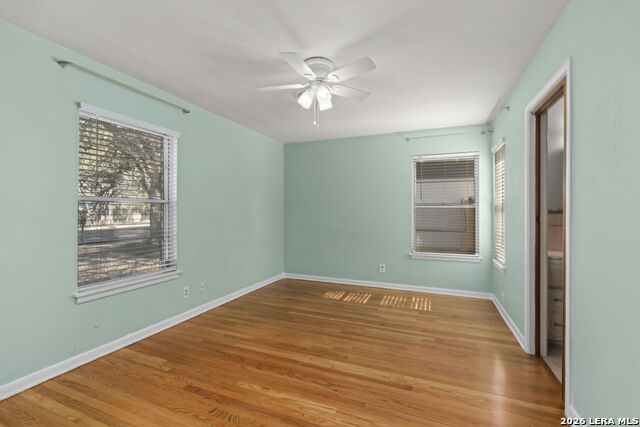 Image 21 of 36 For 11114 Dreamland Dr