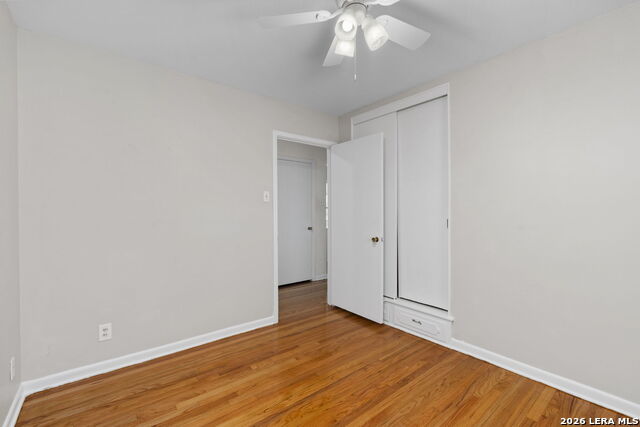 Image 27 of 36 For 11114 Dreamland Dr