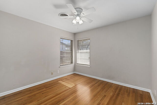 Image 28 of 36 For 11114 Dreamland Dr