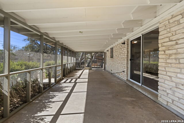 Image 31 of 36 For 11114 Dreamland Dr