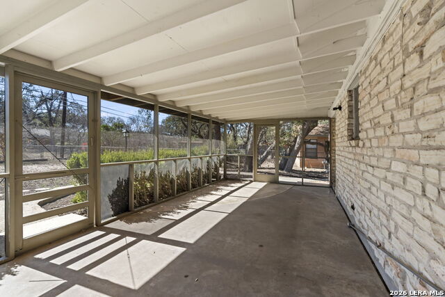 Image 32 of 36 For 11114 Dreamland Dr