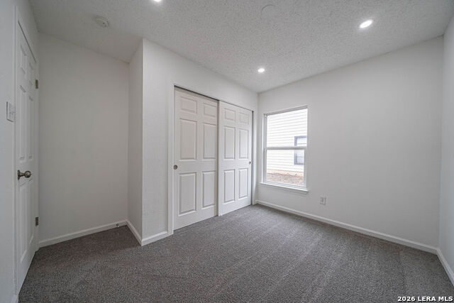 Image 8 of 12 For 9131 Valley Ridge