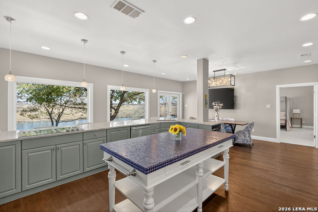 Image 23 of 47 For 2229 Waterford Grace