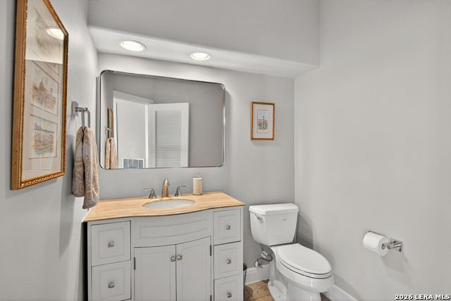 Image 32 of 47 For 2229 Waterford Grace