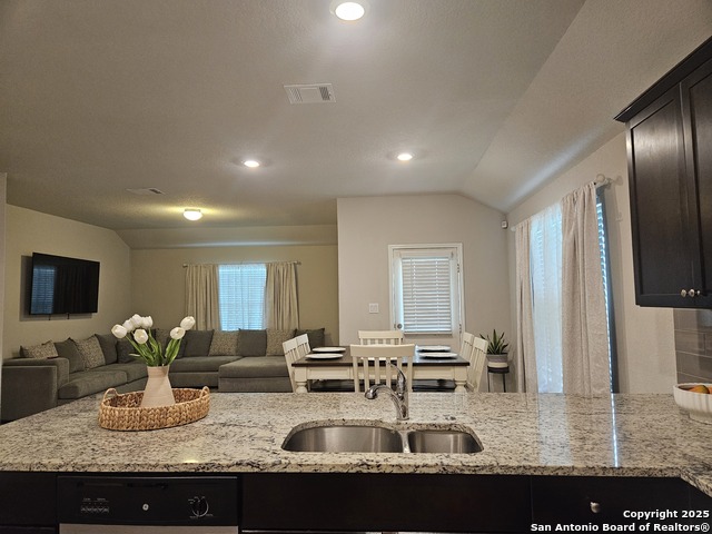 Image 10 of 32 For 8235 Glasgow