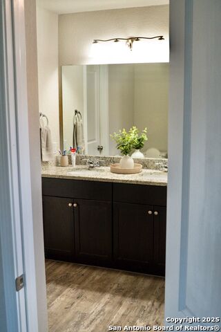 Image 16 of 32 For 8235 Glasgow