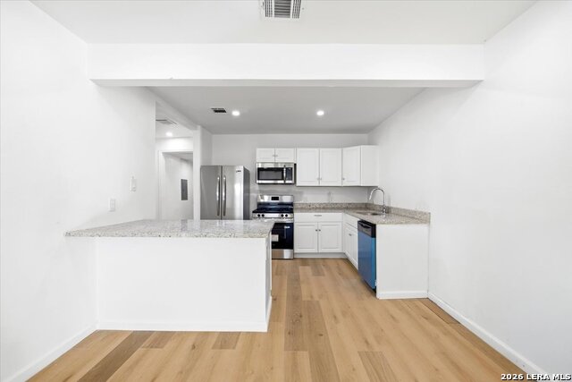 Image 4 of 18 For 2243 Hays  