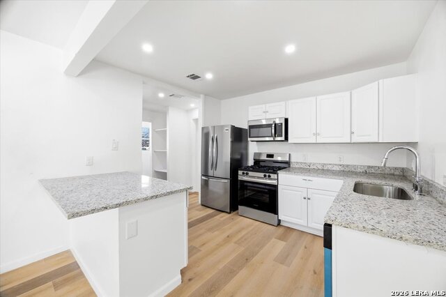 Image 5 of 18 For 2243 Hays  