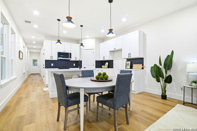 Listing photo id 5 for 1801 W Southcross Blvd