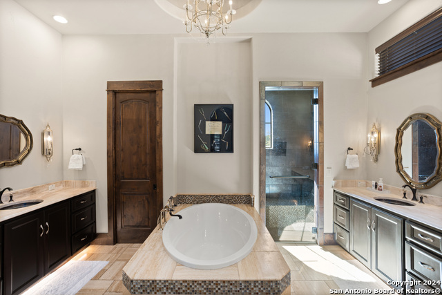 Image 24 of 50 For 104 Falcon Crst