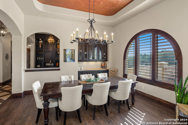 Image 9 of 50 For 104 Falcon Crst