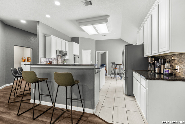 Image 10 of 33 For 5822 Cedar Path