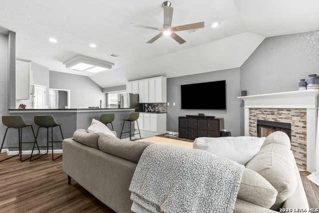 Image 13 of 33 For 5822 Cedar Path