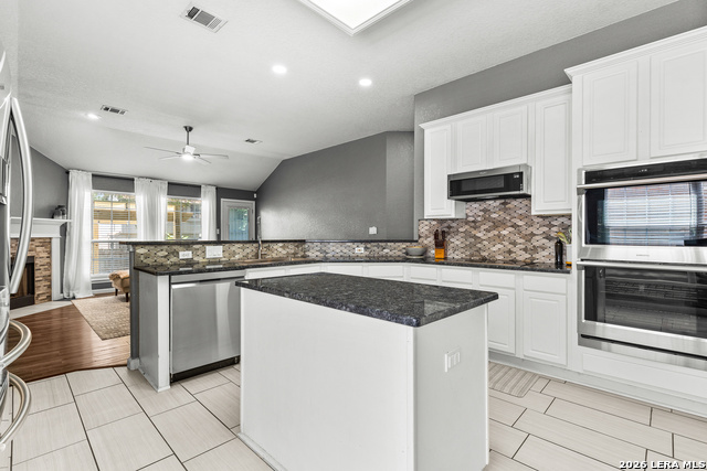 Image 9 of 33 For 5822 Cedar Path