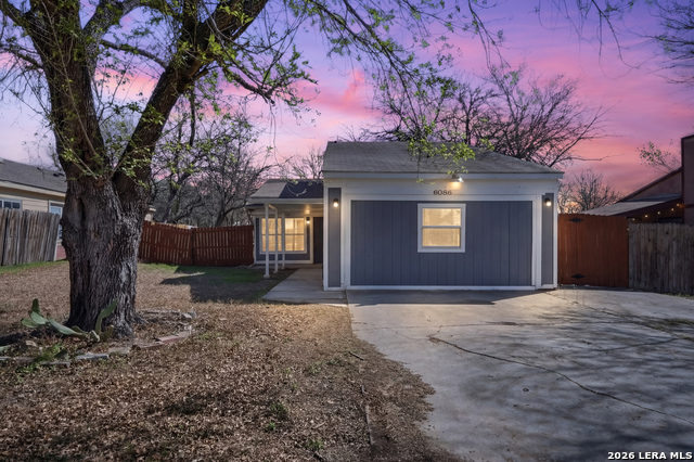 Image 2 of 32 For 6086 Glacier Sun