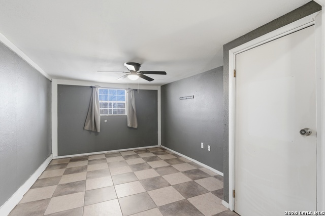 Image 22 of 32 For 6086 Glacier Sun