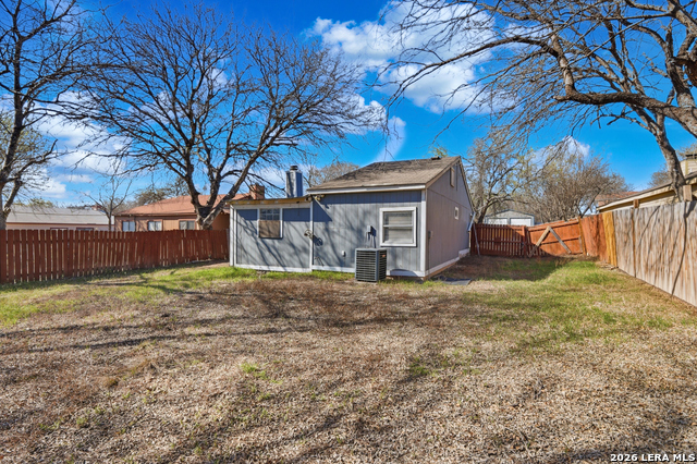 Image 26 of 32 For 6086 Glacier Sun